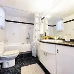 Апартаменты Cosy House Next To The Sea *