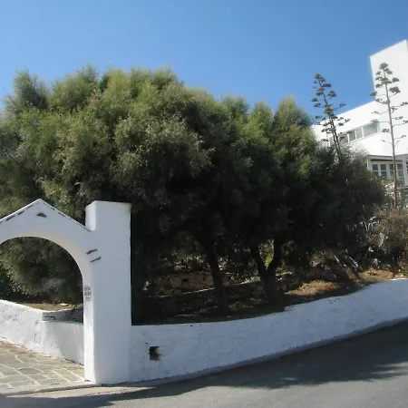 Daire Cosy House Next To The Sea Páros